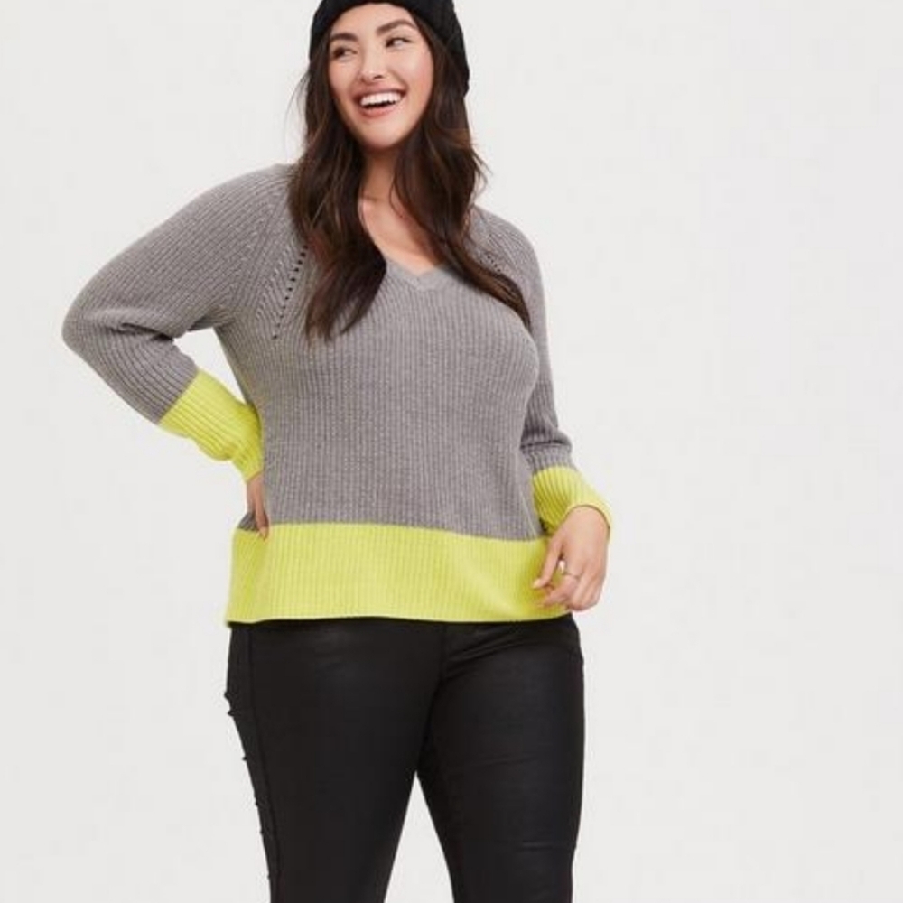 Torrid Gray Neon Yellow Colorblock Striped V-Neck‎ Sweater Plus Size 2XL